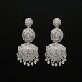 Aretes de oro de 18k con diamantes