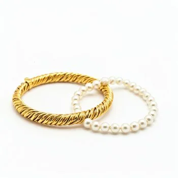 Pulsera de cadena con charms